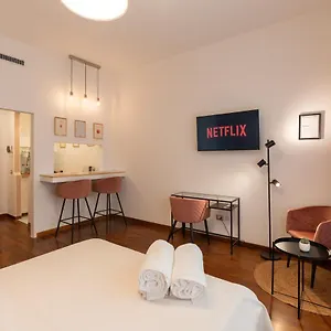 https://amalias-house-cozy-studio-apartment-in-brera.italymilanhotels.net